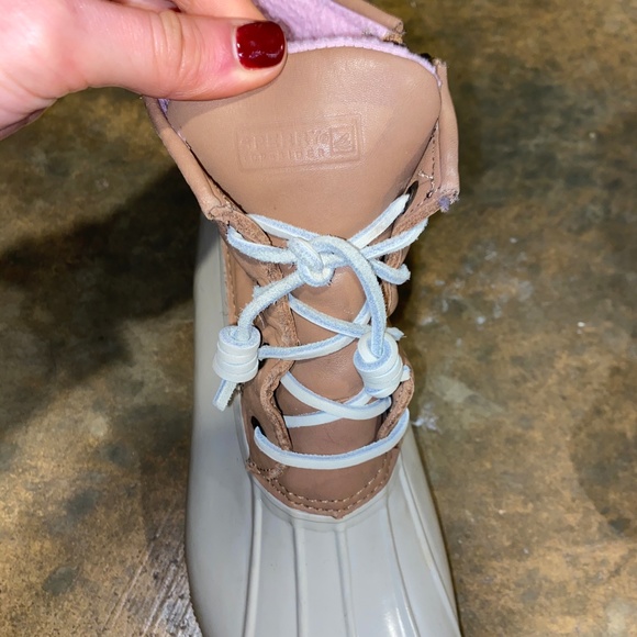 Sperry Snow Boots - Picture 2 of 4